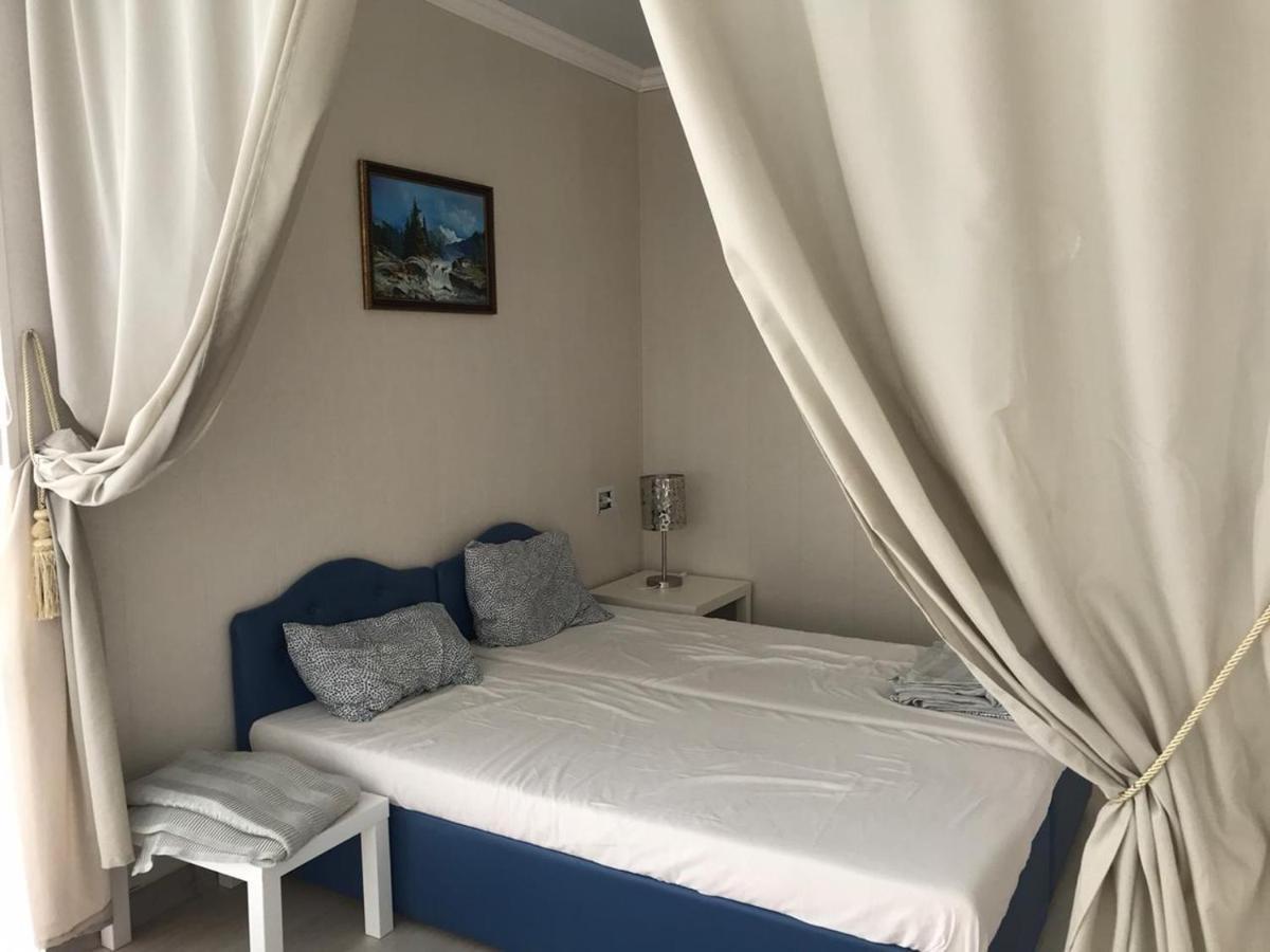 U Valery Hotell New Athos Exteriör bild