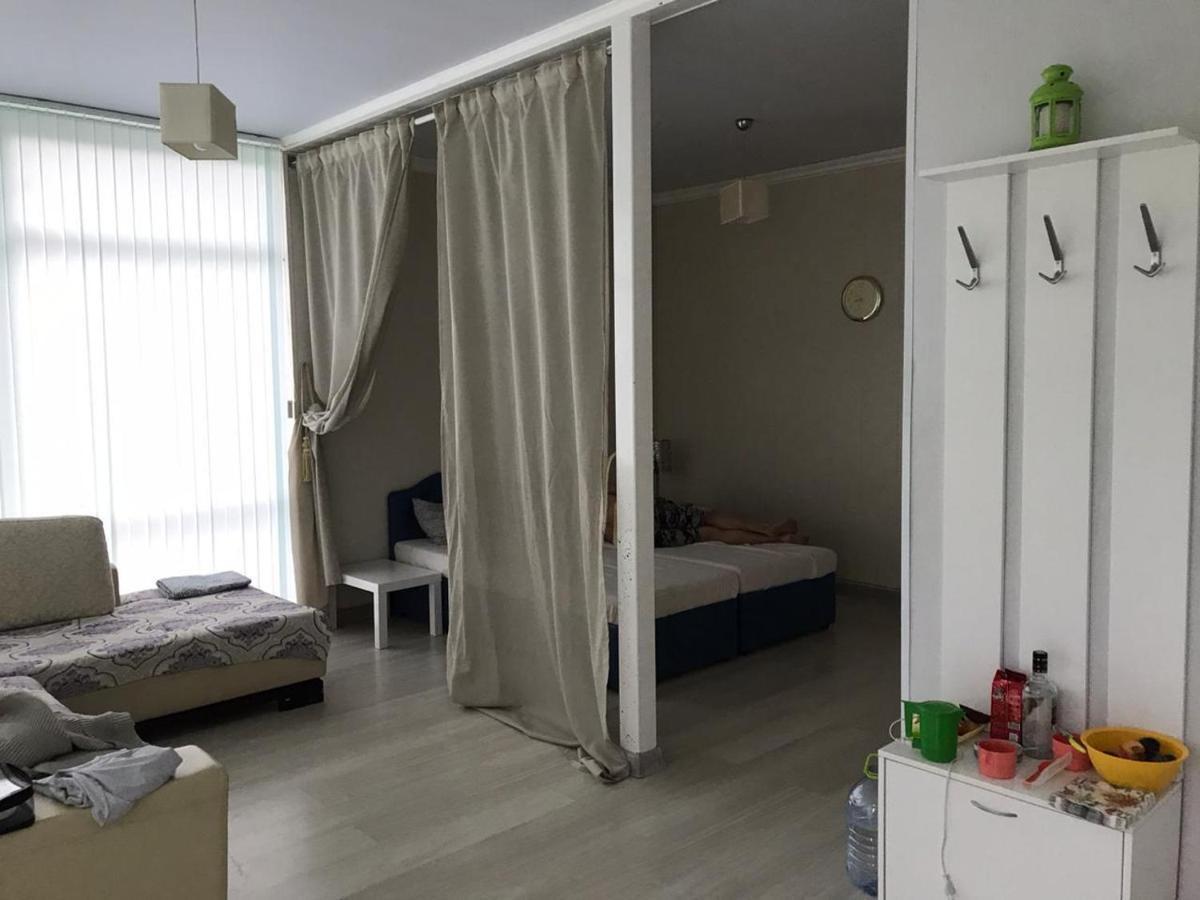 U Valery Hotell New Athos Exteriör bild